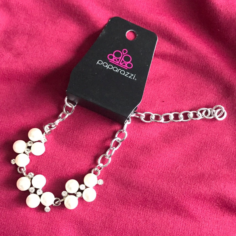 Pearl Rhinestone bracelet